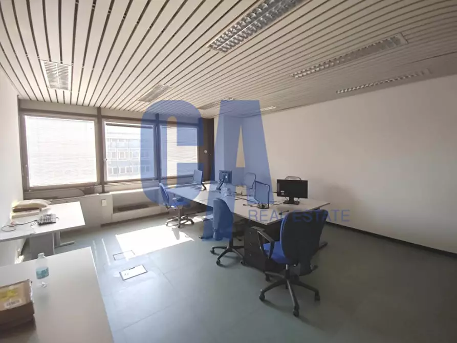 Immagine 11 di Ufficio in vendita  in VIA CECHOV ANTONIO a Milano
