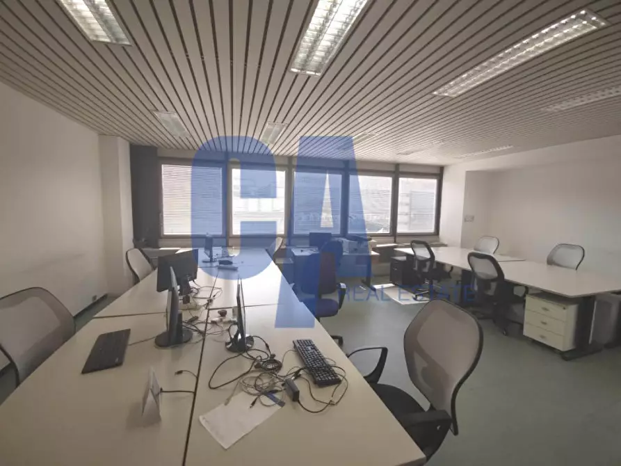 Immagine 18 di Ufficio in vendita  in VIA CECHOV ANTONIO a Milano