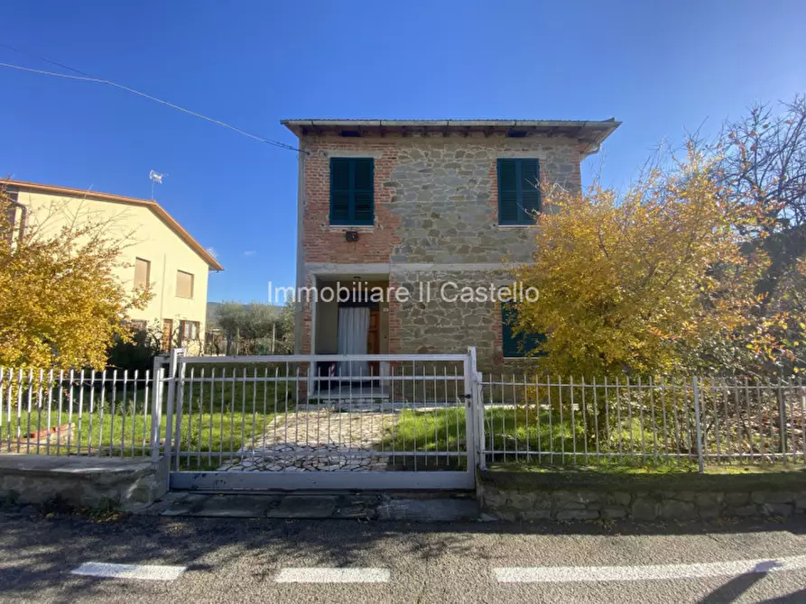 Immagine 1 di Casa indipendente in vendita  in vernazzano basso a Tuoro Sul Trasimeno