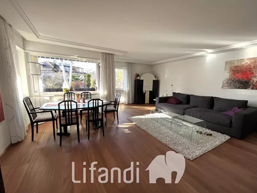 Immagine 1 di Appartamento in vendita  in via Cadorna a Bolzano