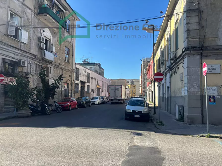 Immagine 6 di Palazzo in vendita  in Via Ferrante Loffredo,1 a Napoli