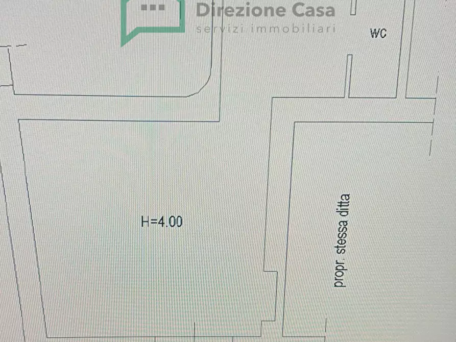 Immagine 10 di Palazzo in vendita  in Via Ferrante Loffredo,1 a Napoli