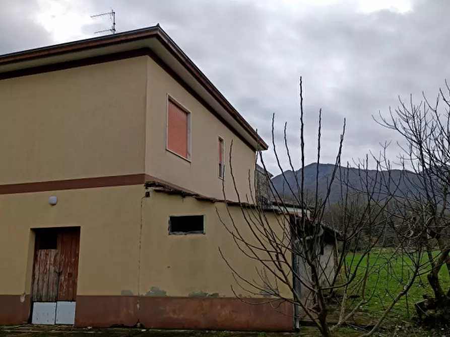 Immagine 11 di Casa bifamiliare in vendita  in via le sorelle a Casalvieri