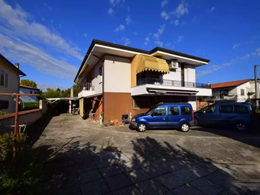 Immagine 3 di Casa indipendente in vendita  in via Piemonte a Albignasego