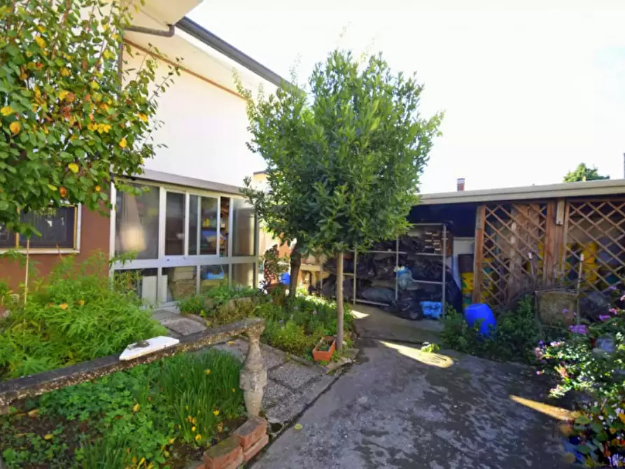 Immagine 11 di Casa indipendente in vendita  in via Piemonte a Albignasego