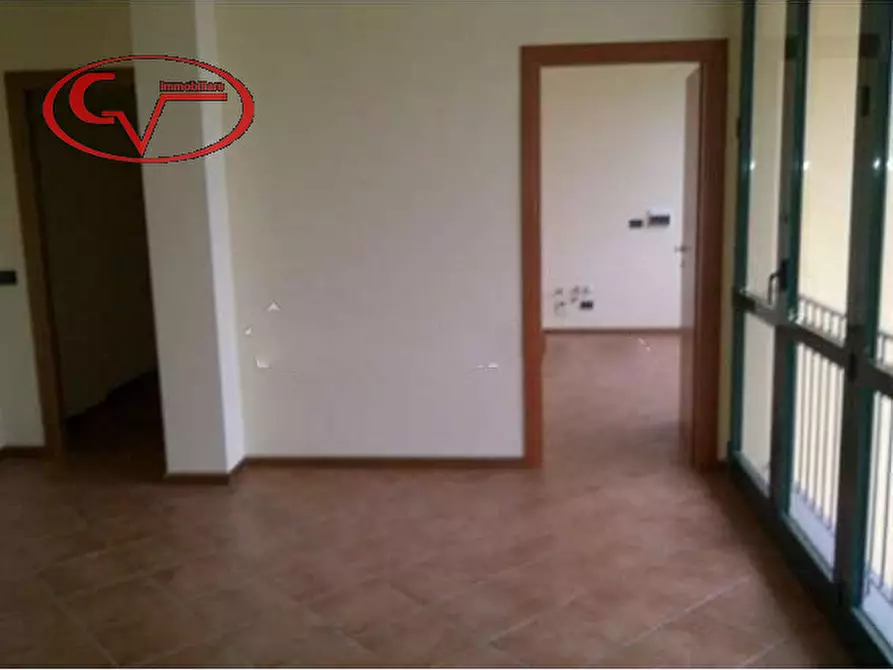 Immagine 3 di Ufficio in vendita  a Loro Ciuffenna