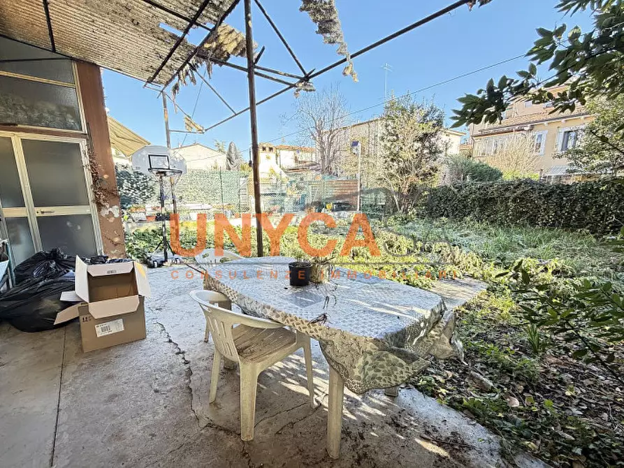 Immagine 4 di Villetta a schiera in vendita  in Via Vincenzo Bellini a Verona