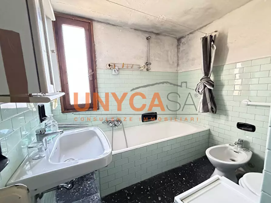 Immagine 10 di Villetta a schiera in vendita  in Via Vincenzo Bellini a Verona