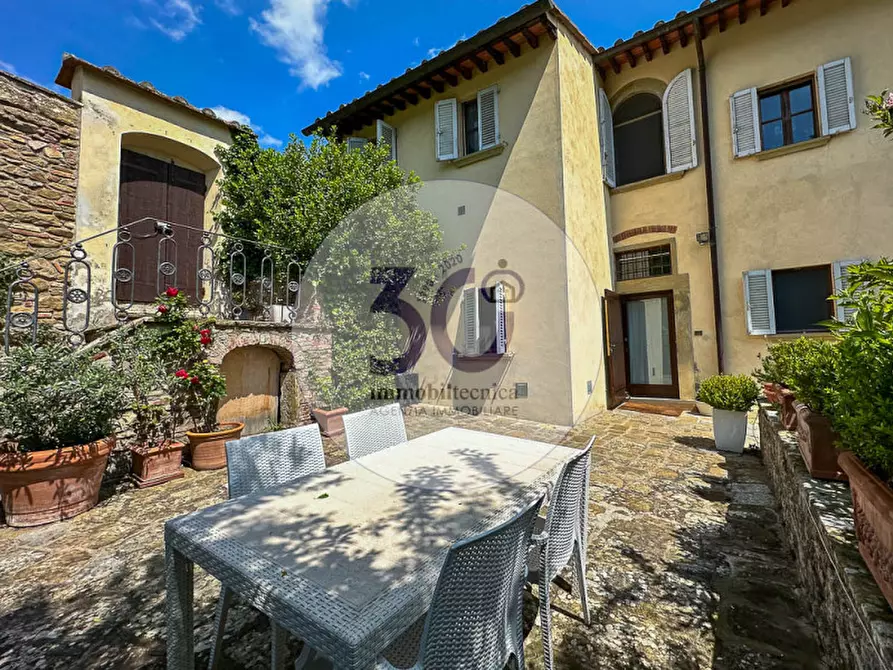 Immagine 1 di Appartamento in vendita  in Vignale a Arezzo
