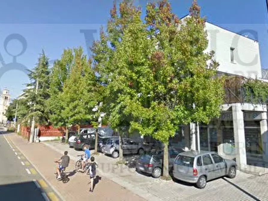 Immagine 4 di Attività commerciale in vendita  a Spinea