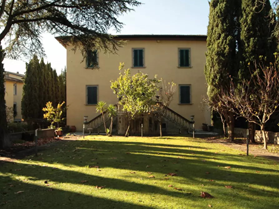 Immagine 1 di Villa in vendita  in San miniato basso a San Miniato