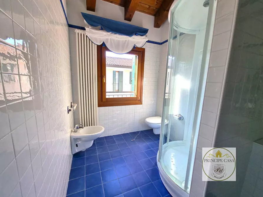 Immagine 11 di Appartamento in vendita  in Viale Fiume a Este