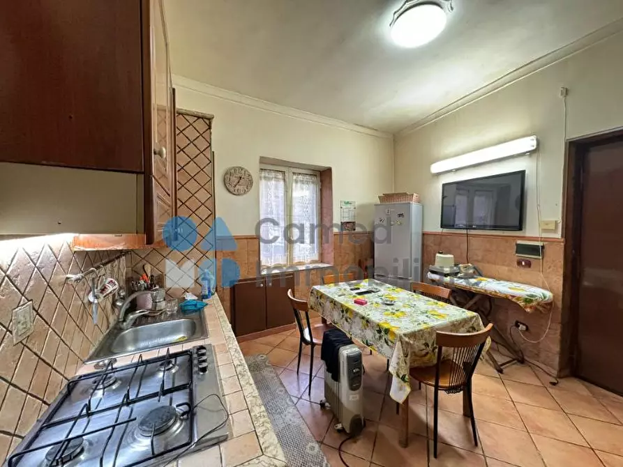 Immagine 1 di Appartamento in vendita  a Napoli