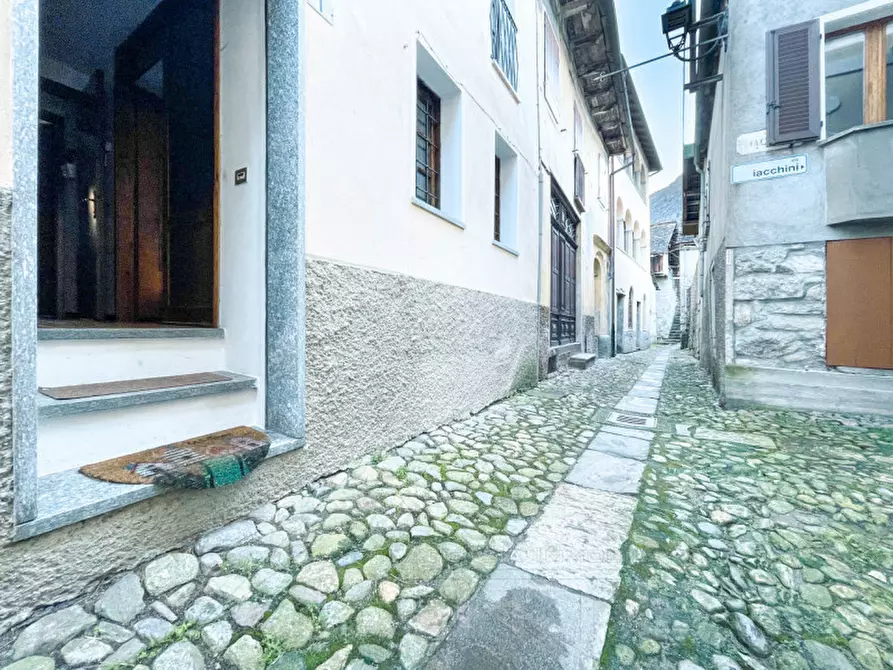 Immagine 16 di Appartamento in vendita  in vicolo santa maria 1 a Bannio Anzino