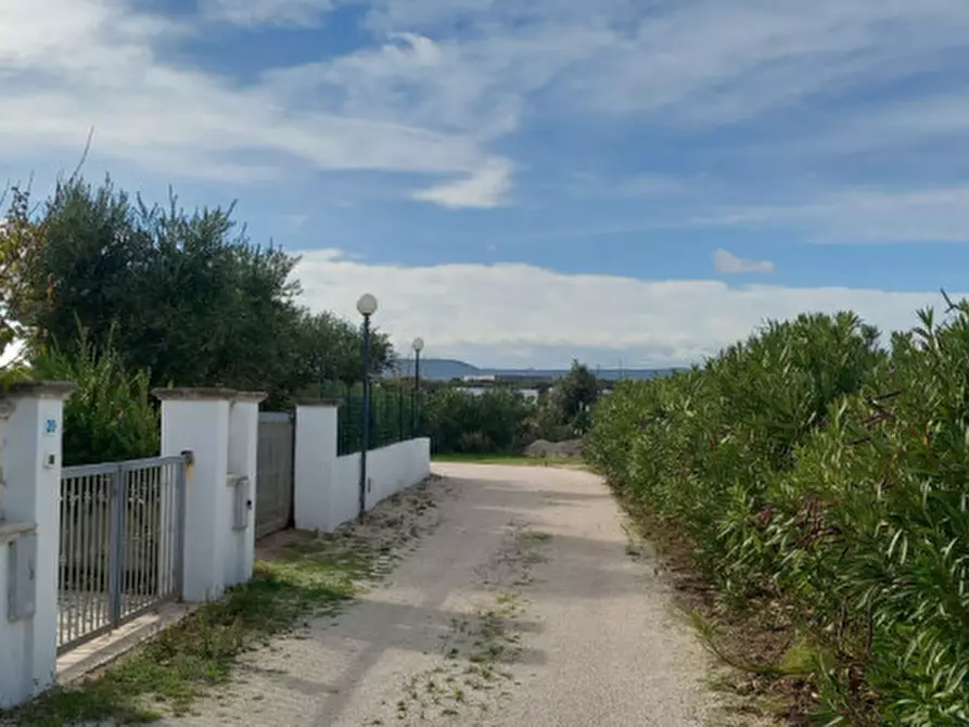 Immagine 48 di Villa in vendita  in Villanova di Ostuni (mare) a Ostuni