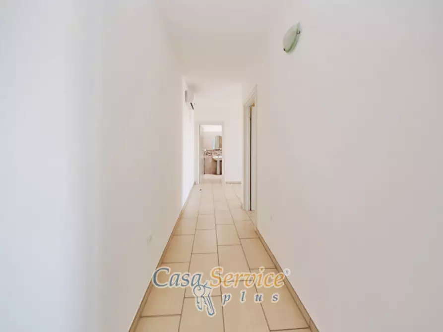 Immagine 11 di Appartamento in vendita  in Via Amalfi a Taviano
