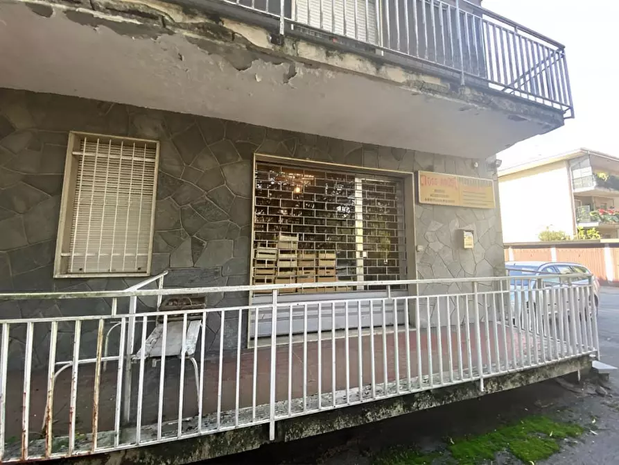 Immagine 1 di Ufficio in vendita  in Corso Sant'Ignazio da Santhià 81 a Santhia'