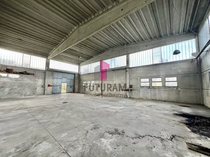 Immagine 21 di Capannone industriale in vendita  in VIA ROMA a Montecchio Maggiore