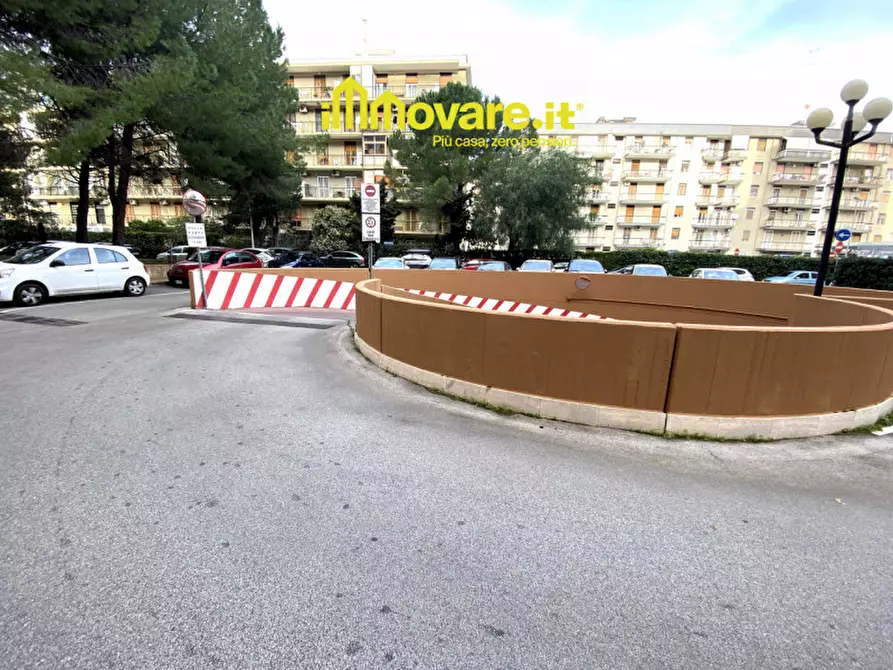Immagine 10 di Garage in vendita  in Via Pietro Sette 11 a Bari