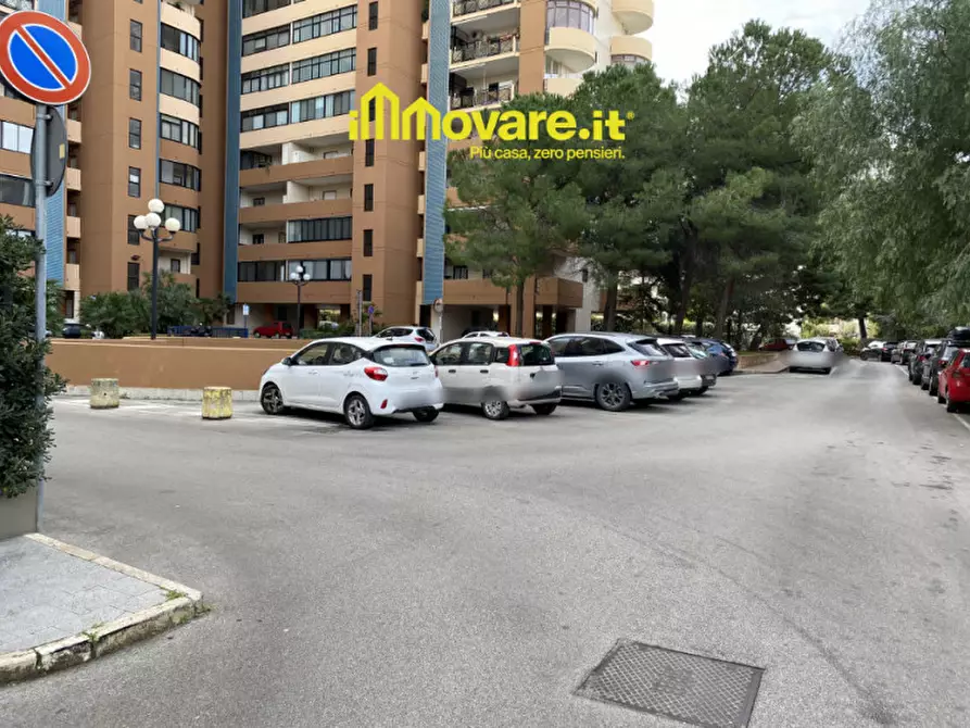 Immagine 1 di Garage in vendita  in Via Pietro Sette 11 a Bari