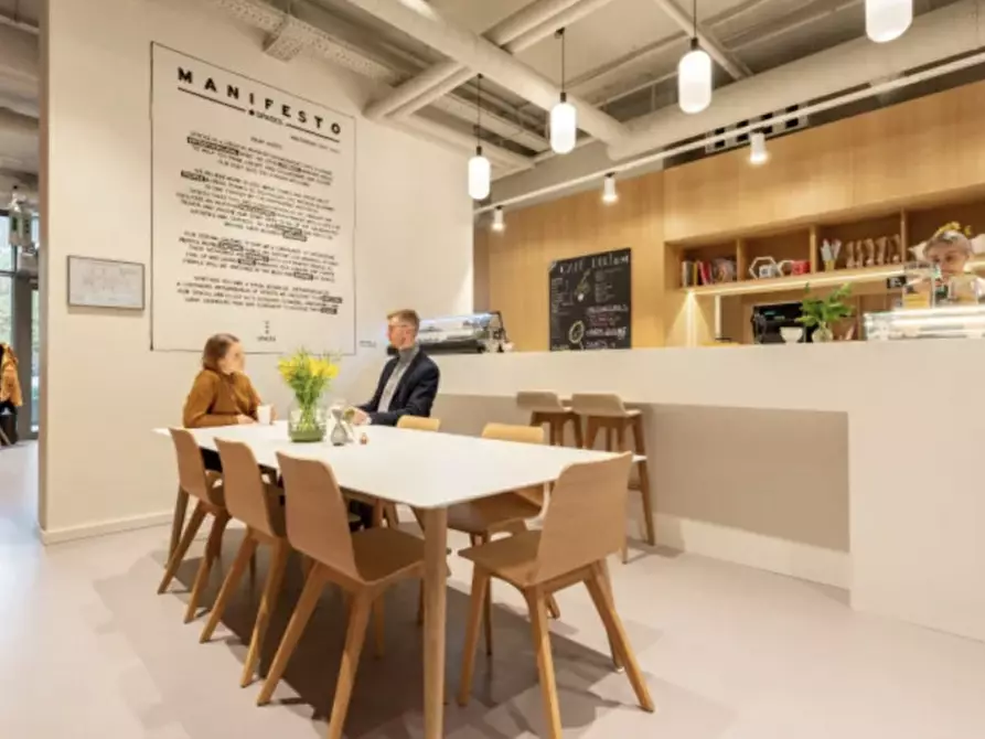 Immagine 4 di Ufficio in affitto  in Piazza Gae Aulenti a Milano