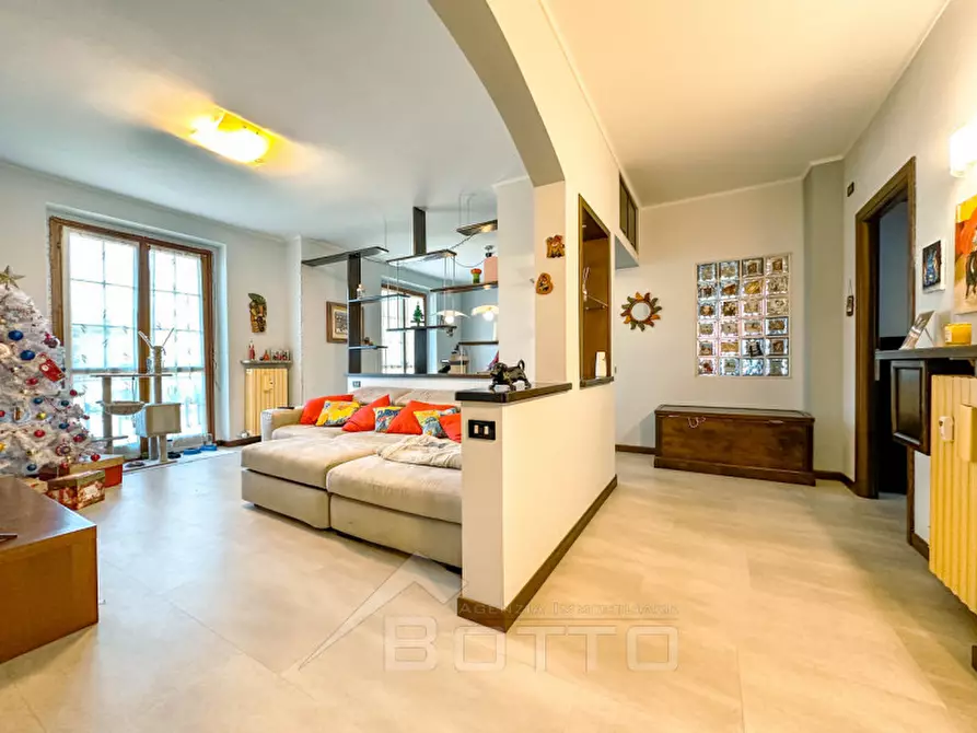 Immagine 1 di Appartamento in vendita  in VIA TONETTI 6/A a Borgosesia