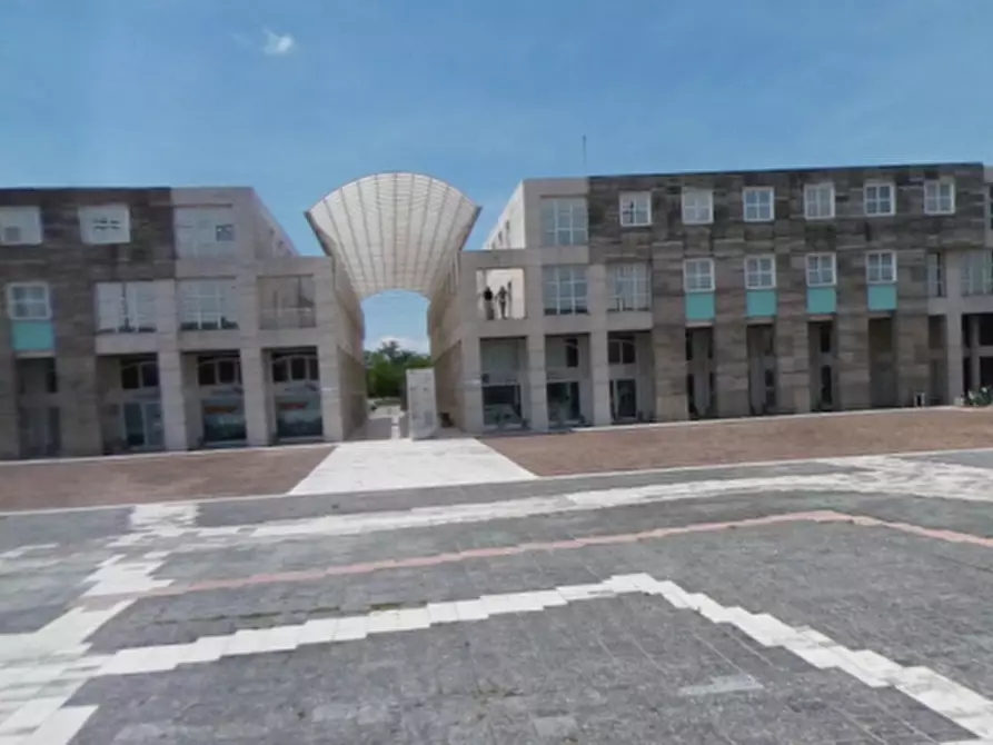 Immagine 2 di Ufficio in vendita  a Castelfranco Veneto