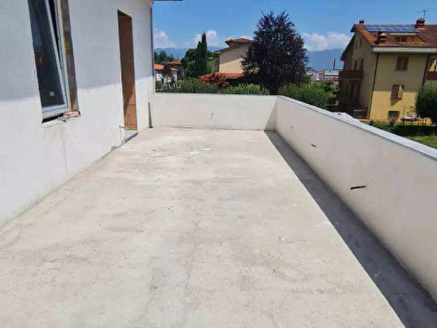 Immagine 5 di Villa in vendita  in ginestra a Montevarchi