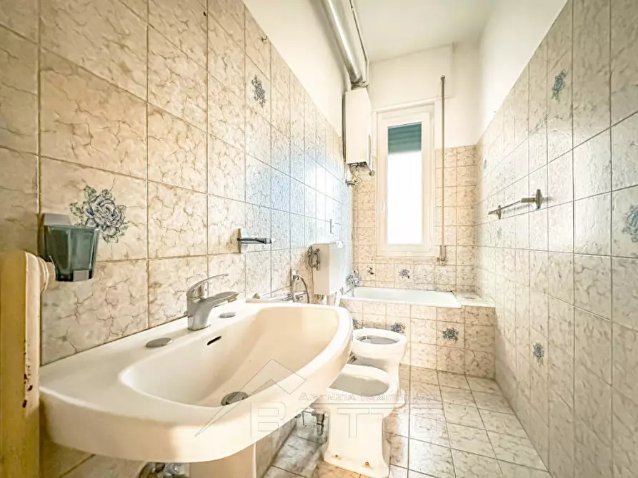 Immagine 10 di Appartamento in vendita  in Via G.Negri a Grignasco