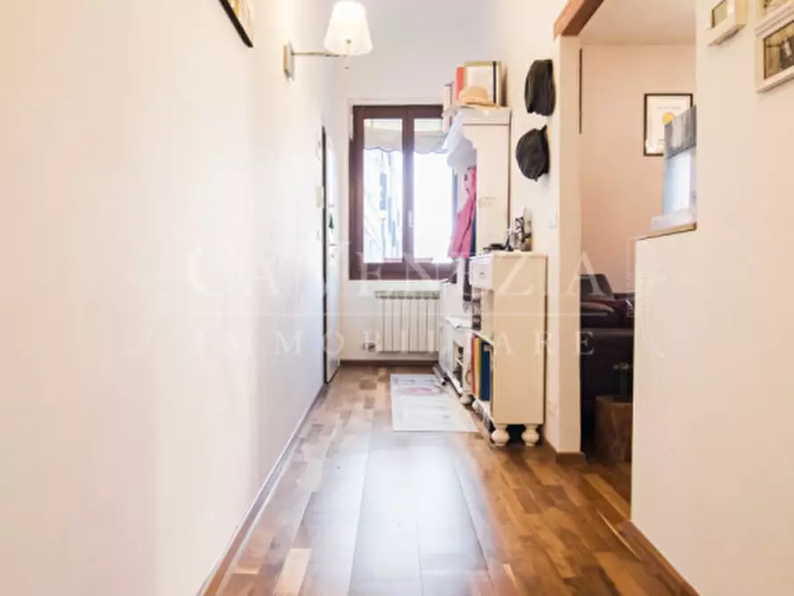 Immagine 4 di Appartamento in vendita  a Venezia