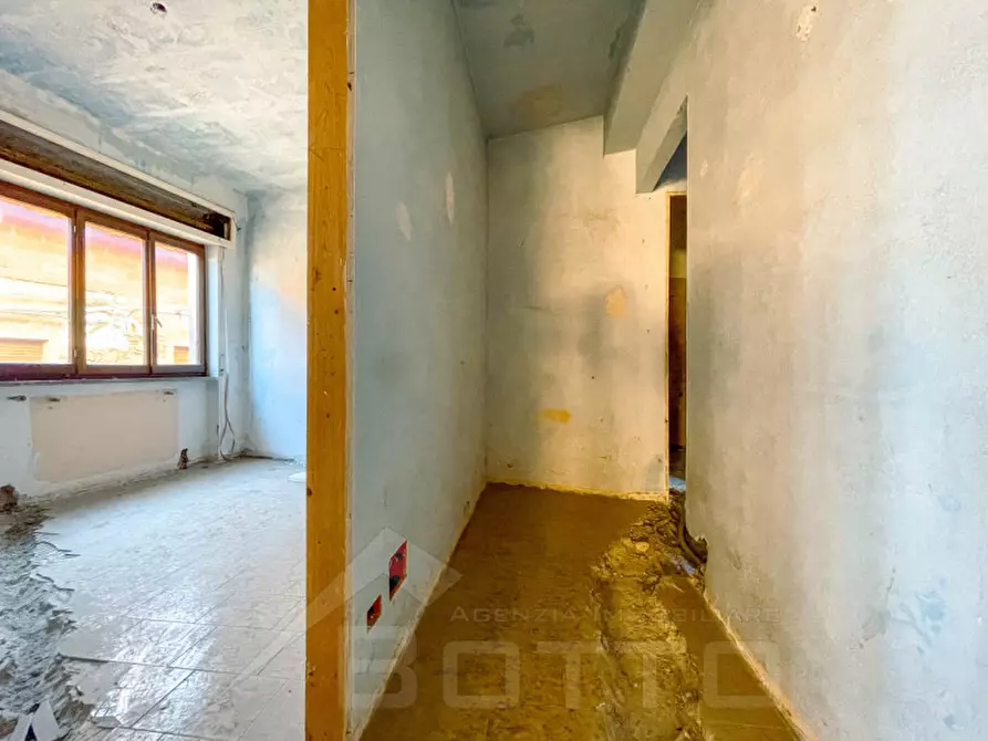 Immagine 8 di Appartamento in vendita  in via bertoletti 10 a Nebbiuno