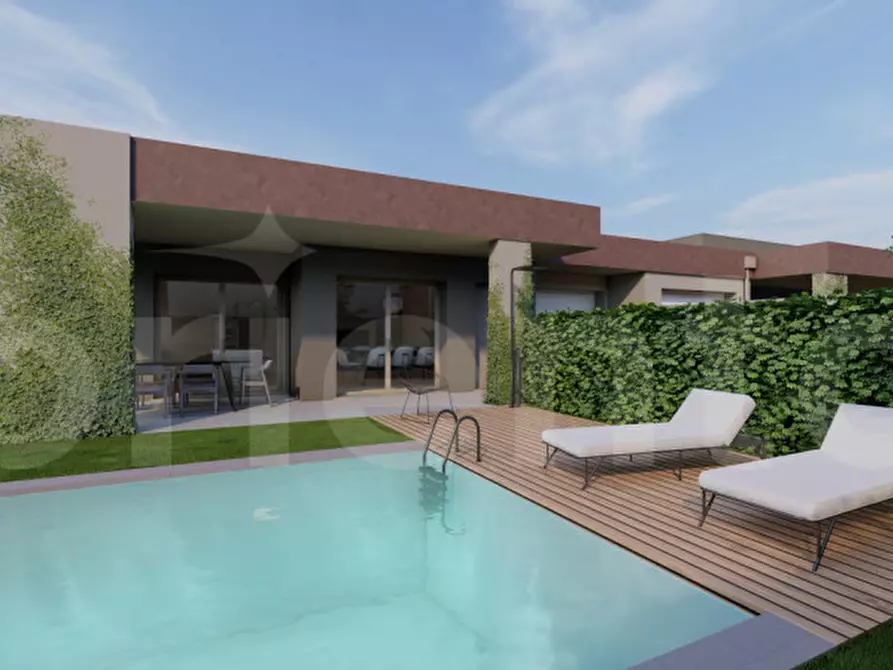 Immagine 3 di Casa bifamiliare in vendita  in via Roma a Remedello