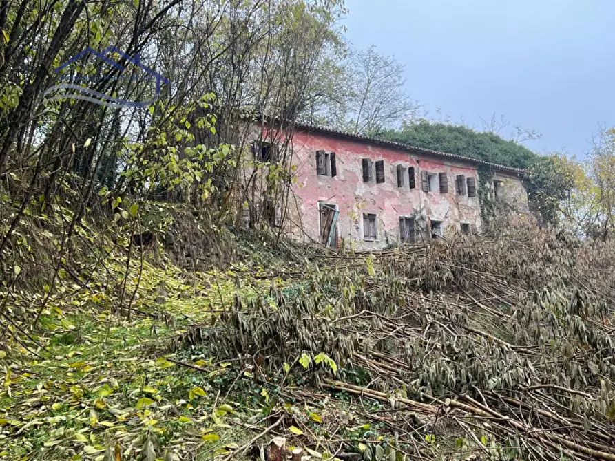 Immagine 1 di Rustico / casale in vendita  in loc. TURRI a Montegrotto Terme