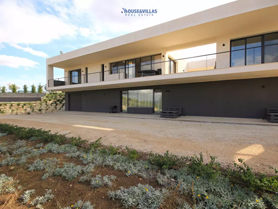 Immagine 4 di Villa in vendita  in contrada belliscala a Noto