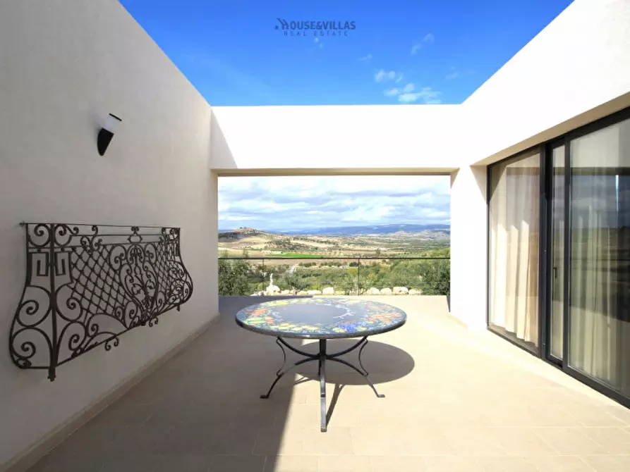 Immagine 14 di Villa in vendita  in contrada belliscala a Noto