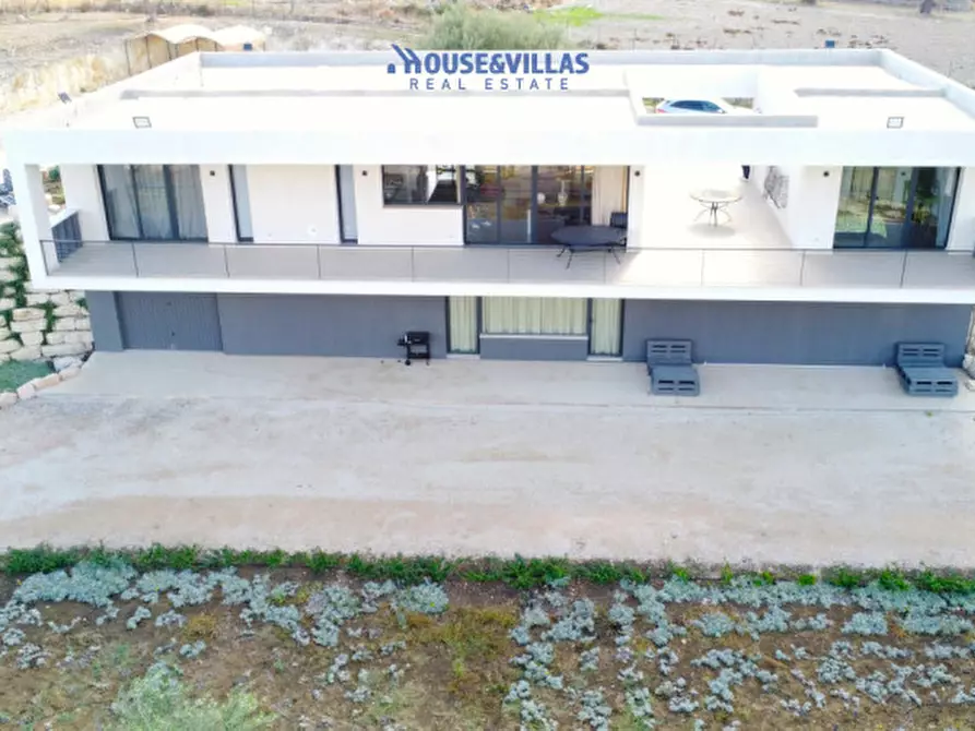 Immagine 15 di Villa in vendita  in contrada belliscala a Noto