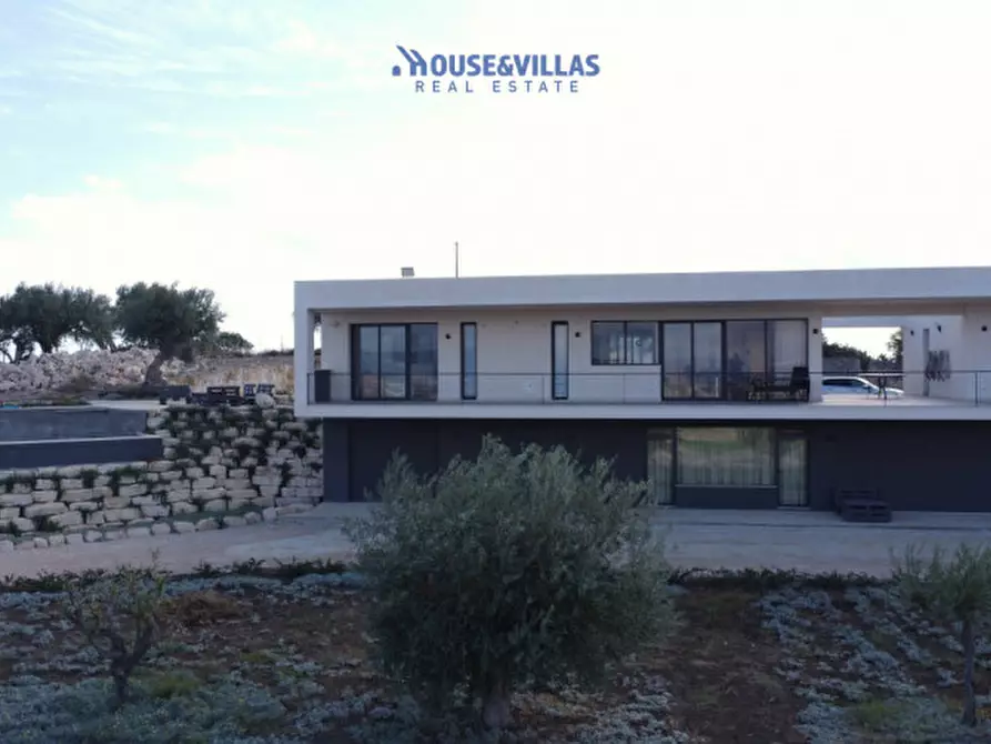 Immagine 16 di Villa in vendita  in contrada belliscala a Noto