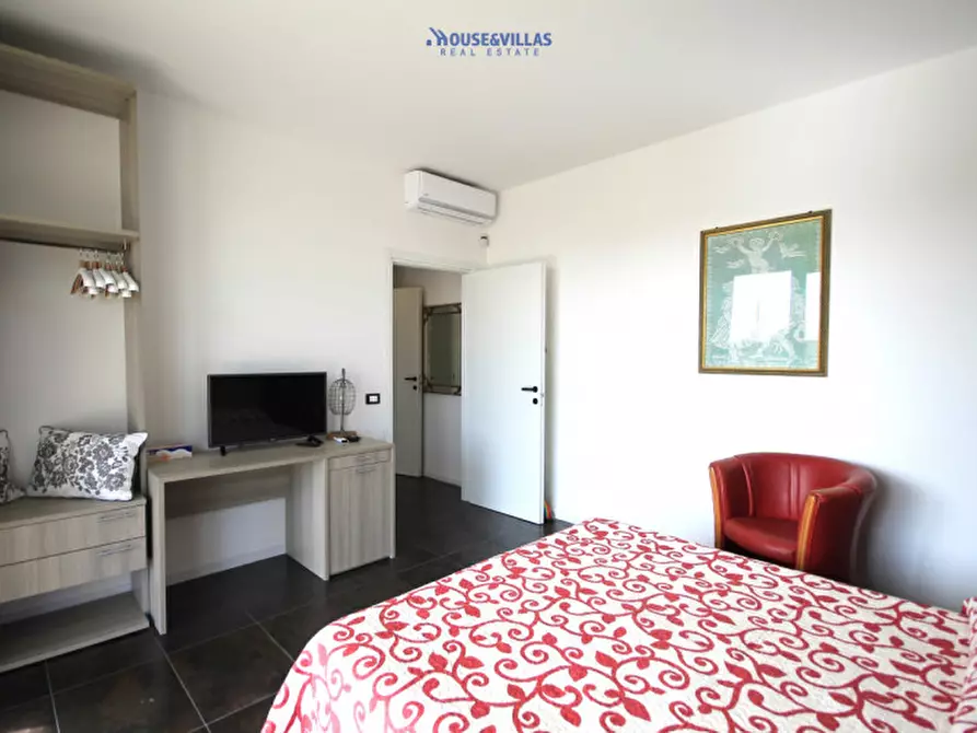 Immagine 36 di Villa in vendita  in contrada belliscala a Noto