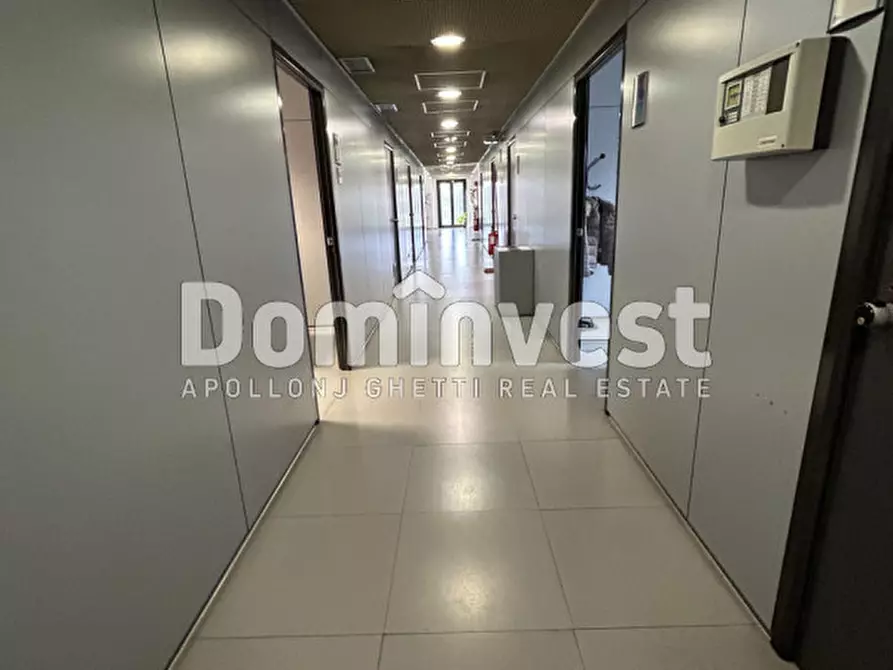 Immagine 25 di Ufficio in affitto  in Via Castello della Magliana 18 a Roma