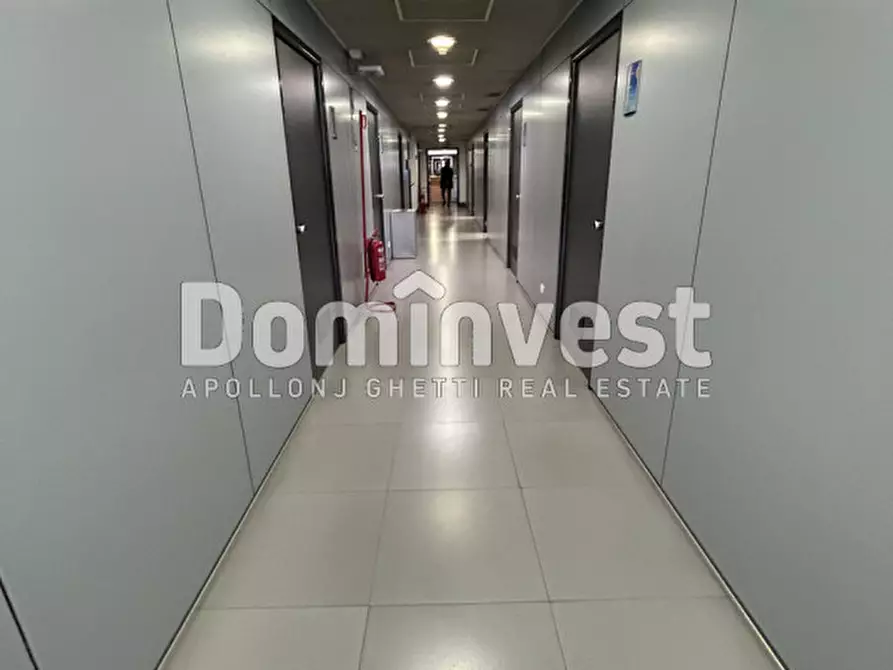 Immagine 26 di Ufficio in affitto  in Via Castello della Magliana 18 a Roma