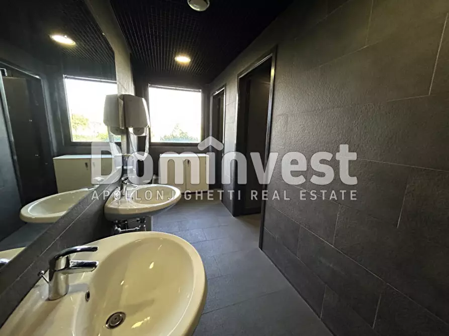 Immagine 27 di Ufficio in affitto  in Via Castello della Magliana 18 a Roma