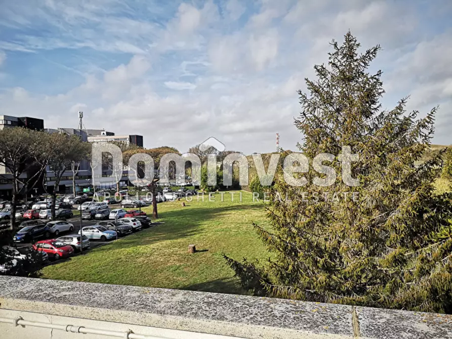 Immagine 34 di Ufficio in affitto  in Via Castello della Magliana 18 a Roma