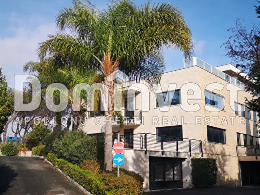 Immagine 37 di Ufficio in affitto  in Via Castello della Magliana 18 a Roma