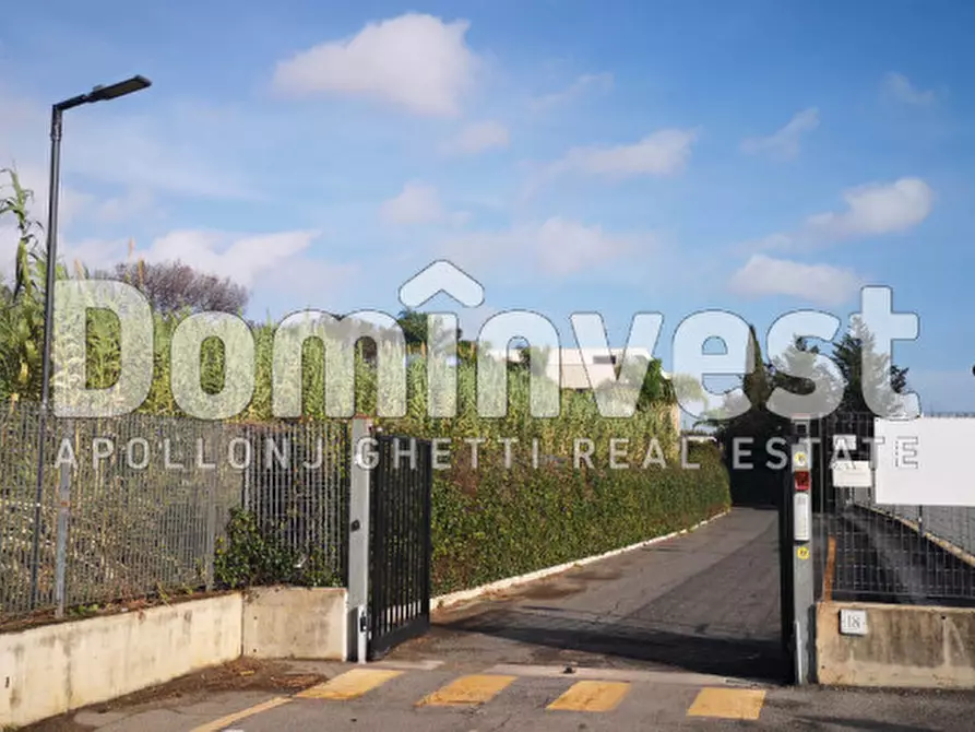 Immagine 39 di Ufficio in affitto  in Via Castello della Magliana 18 a Roma