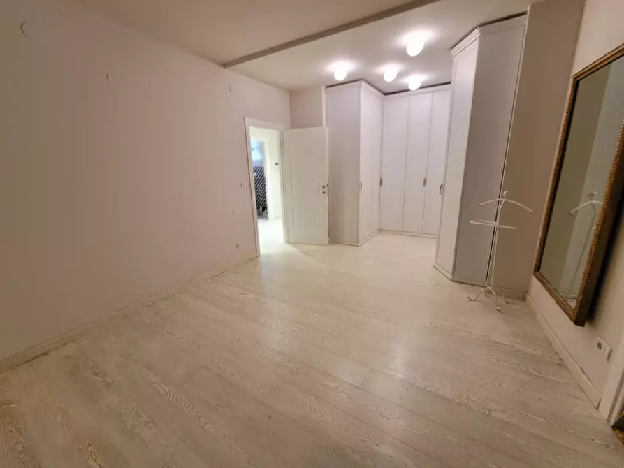 Immagine 10 di Appartamento in vendita  in via nino bixio a Vado Ligure