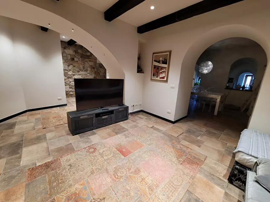 Immagine 16 di Appartamento in vendita  in via nino bixio a Vado Ligure