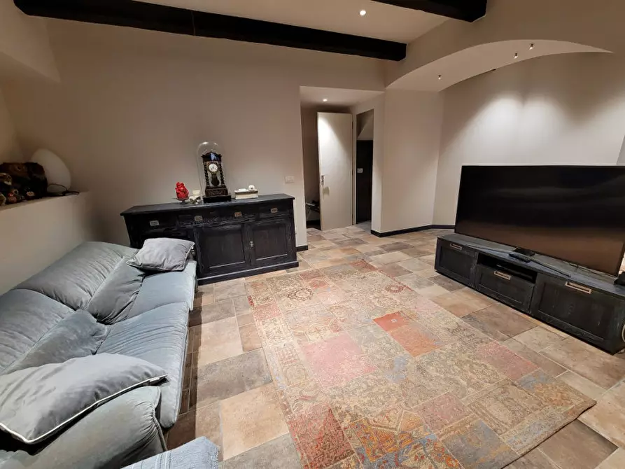 Immagine 19 di Appartamento in vendita  in via nino bixio a Vado Ligure