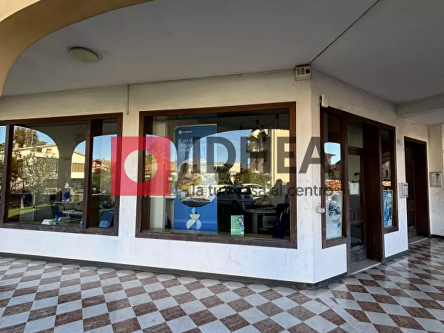 Immagine 3 di Negozio in affitto  in Piazza aldo moro a Villorba