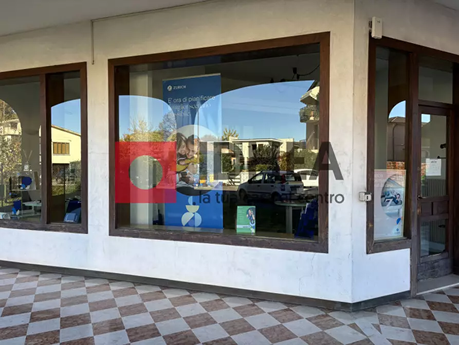 Immagine 4 di Negozio in affitto  in Piazza aldo moro a Villorba