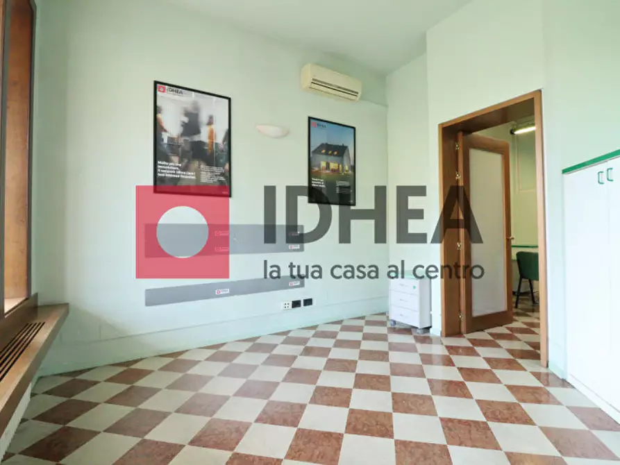 Immagine 5 di Negozio in affitto  in Piazza aldo moro a Villorba